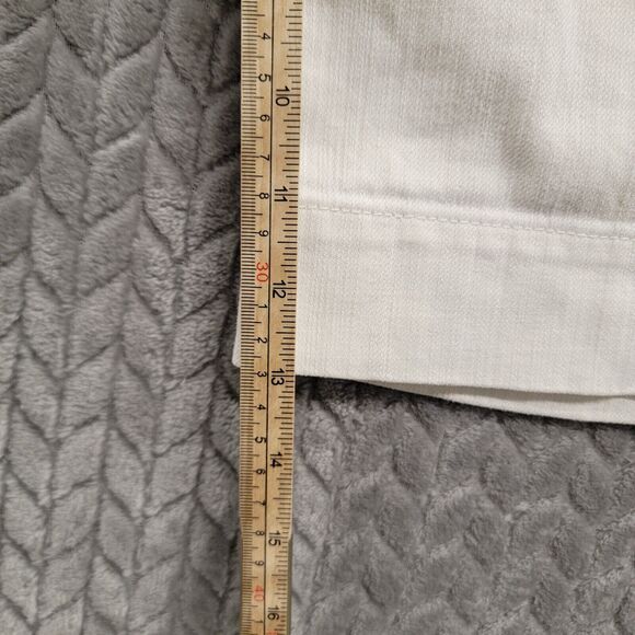 Kut From The Kloth‎ Capri Jeans Shorts Womens 6 White Mid-Rise Denim Stretch - Picture 8 of 13